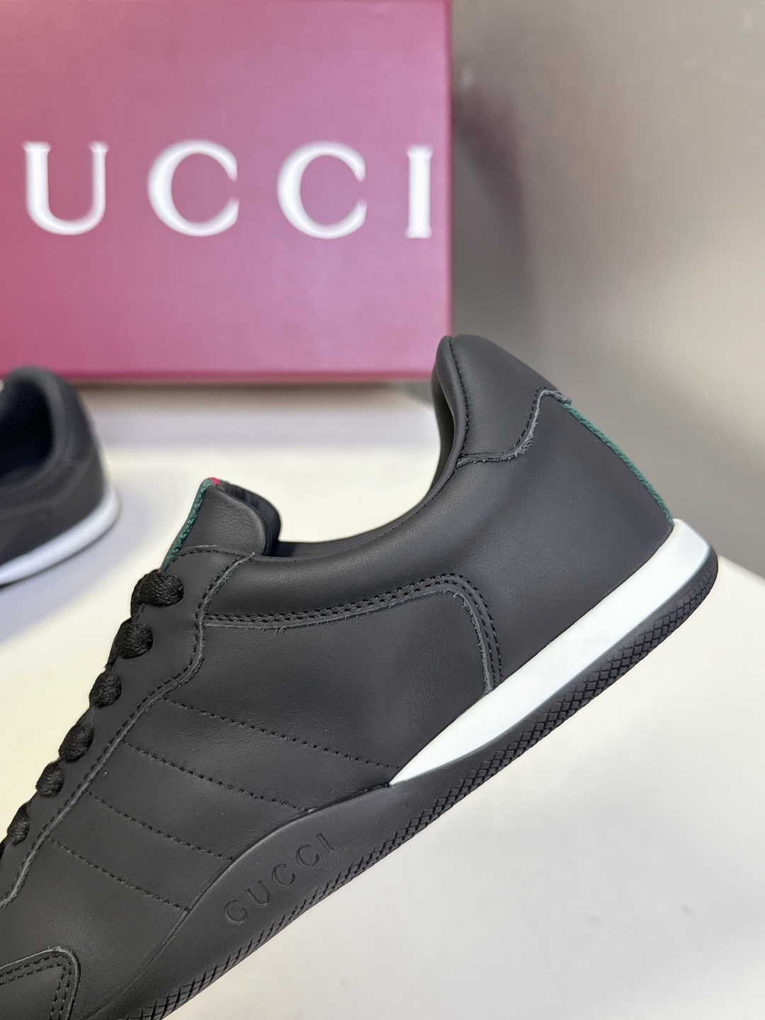 男装➕10 Gucci古驰Shift系列情侣款运动鞋系带休闲德训鞋超多明星网红种草 Gucci Shif