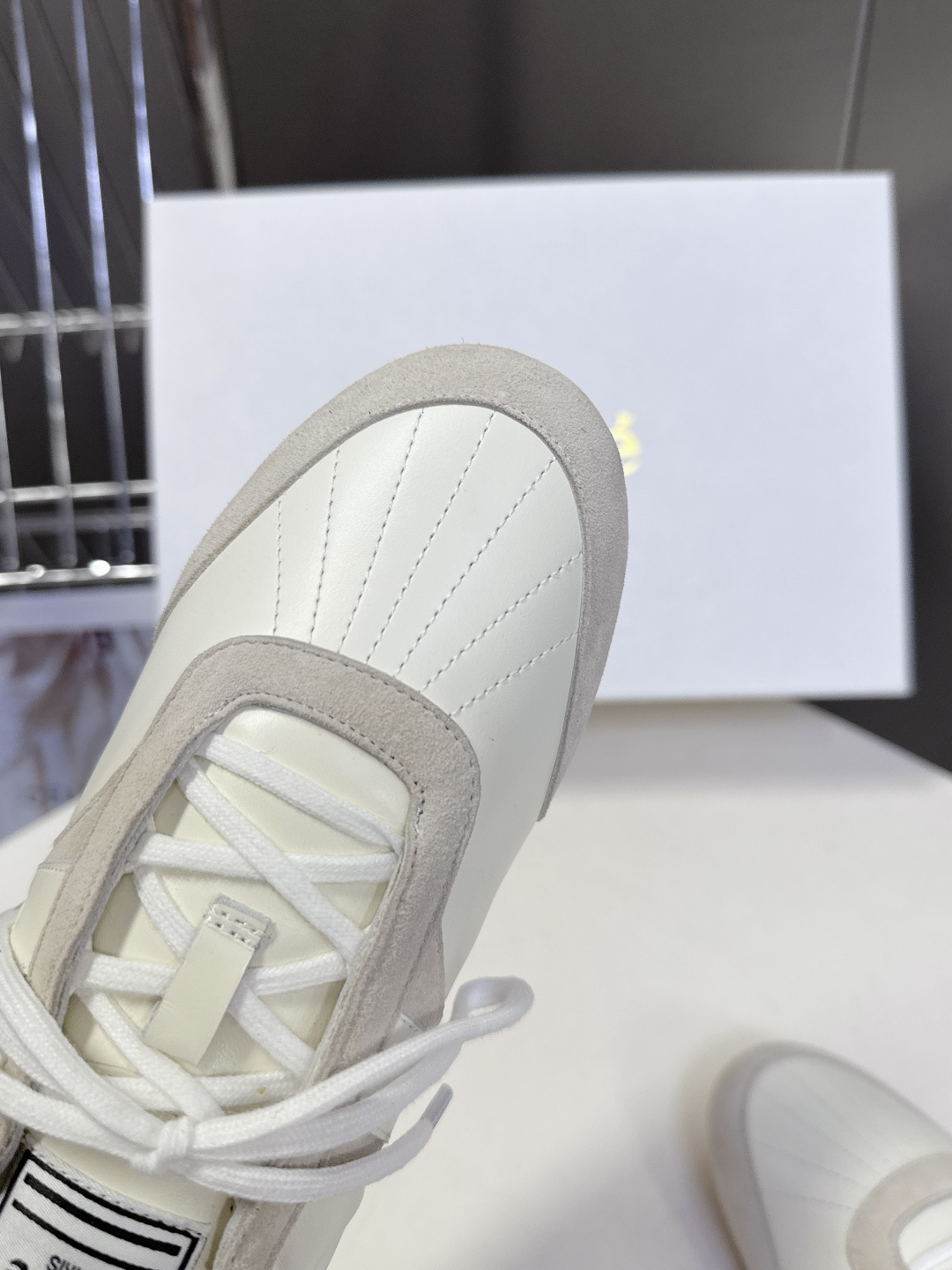 Chloe蔻依春夏最新款德训鞋休闲鞋薄底鞋超多明星网红种草 春夏不可缺少的搭配单品 超火的薄底设计 品牌