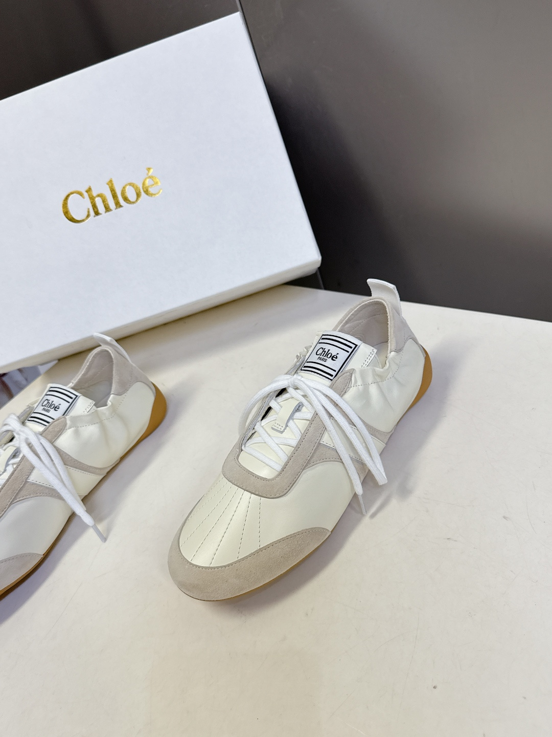 Chloe蔻依春夏最新款德训鞋休闲鞋薄底鞋超多明星网红种草 春夏不可缺少的搭配单品 超火的薄底设计 品牌