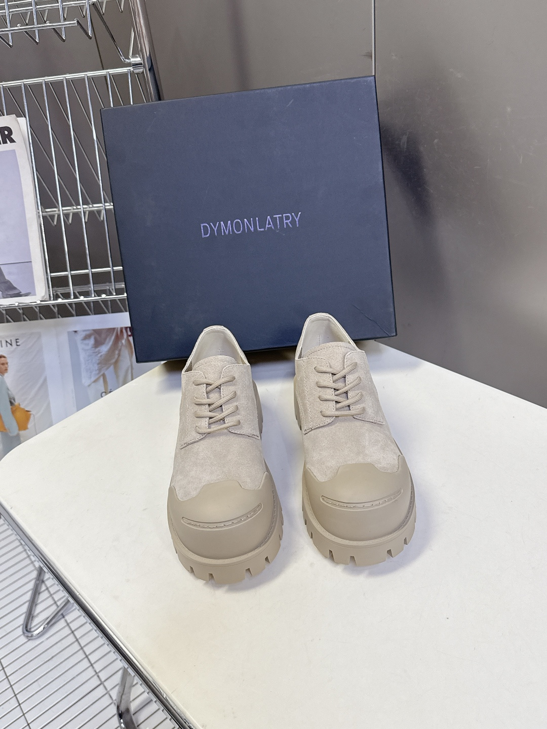 DYMALNOTPY 秋冬最新款厚底乐福皮鞋 超多明星网红种草DYMALNOTPY这个品牌一直热度不减 