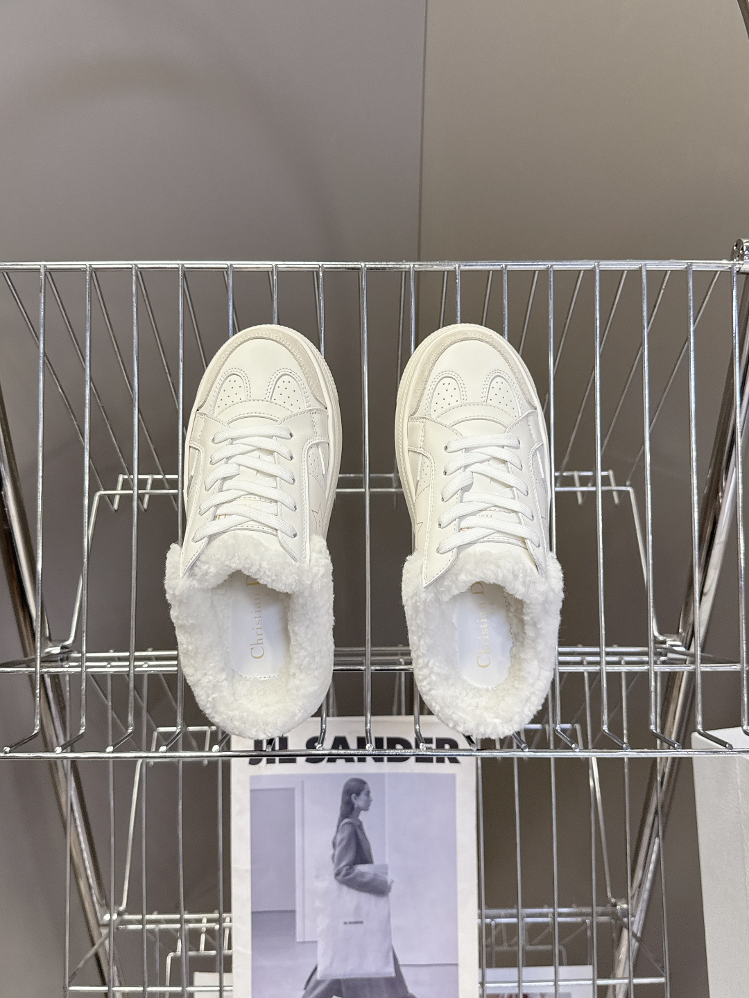 Dior迪奥秋冬最新款毛里 松糕鞋 厚底休闲鞋超多明星网红种草 这款Dior Star运动鞋延续经久不衰