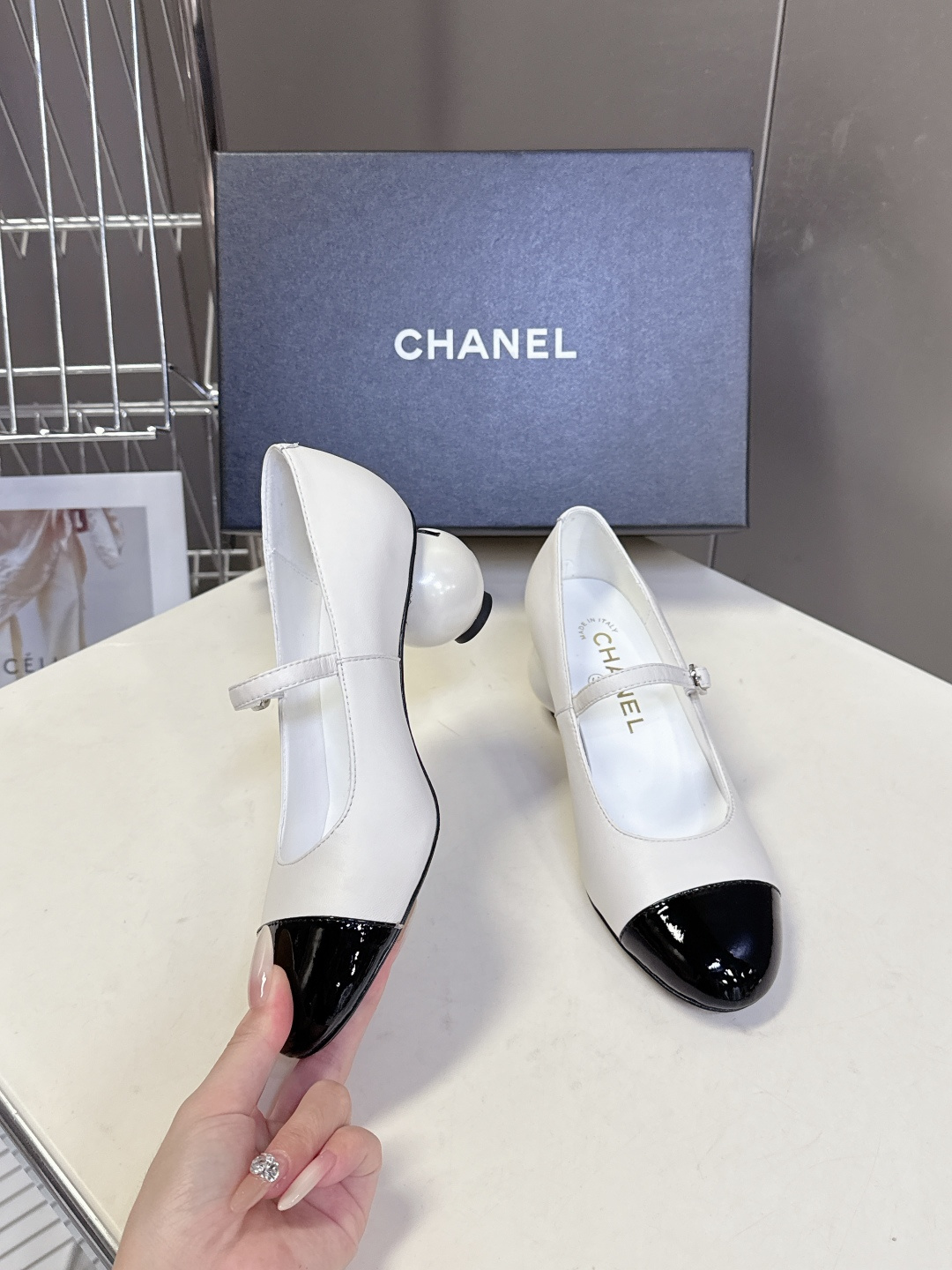 CHANEL香奈儿25K秋冬最新走秀款时装鞋小红书力推款 怎么搭配都好看 时髦精必备 香奈儿女士钟爱简约