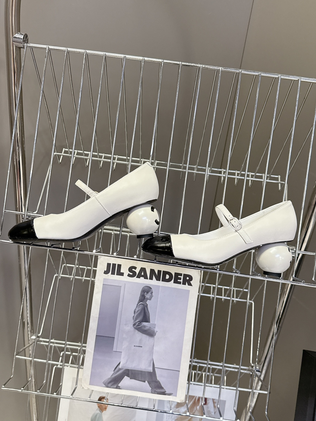 CHANEL香奈儿25K秋冬最新走秀款时装鞋小红书力推款 怎么搭配都好看 时髦精必备 香奈儿女士钟爱简约