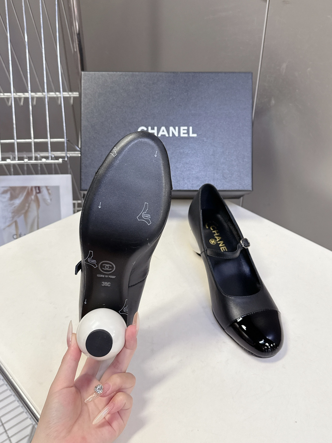 CHANEL香奈儿25K秋冬最新走秀款时装鞋小红书力推款 怎么搭配都好看 时髦精必备 香奈儿女士钟爱简约