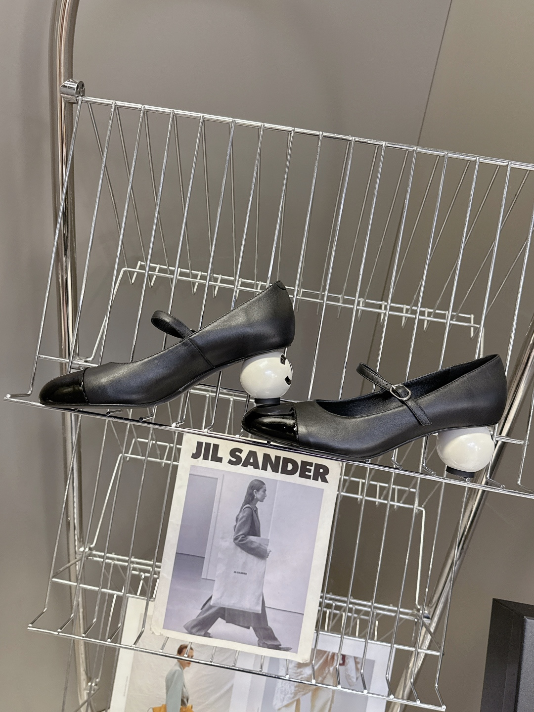 CHANEL香奈儿25K秋冬最新走秀款时装鞋小红书力推款 怎么搭配都好看 时髦精必备 香奈儿女士钟爱简约