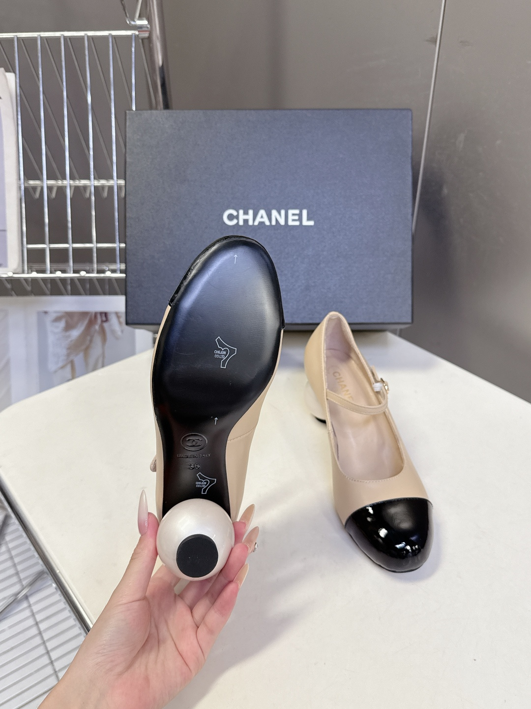 CHANEL香奈儿25K秋冬最新走秀款时装鞋小红书力推款 怎么搭配都好看 时髦精必备 香奈儿女士钟爱简约