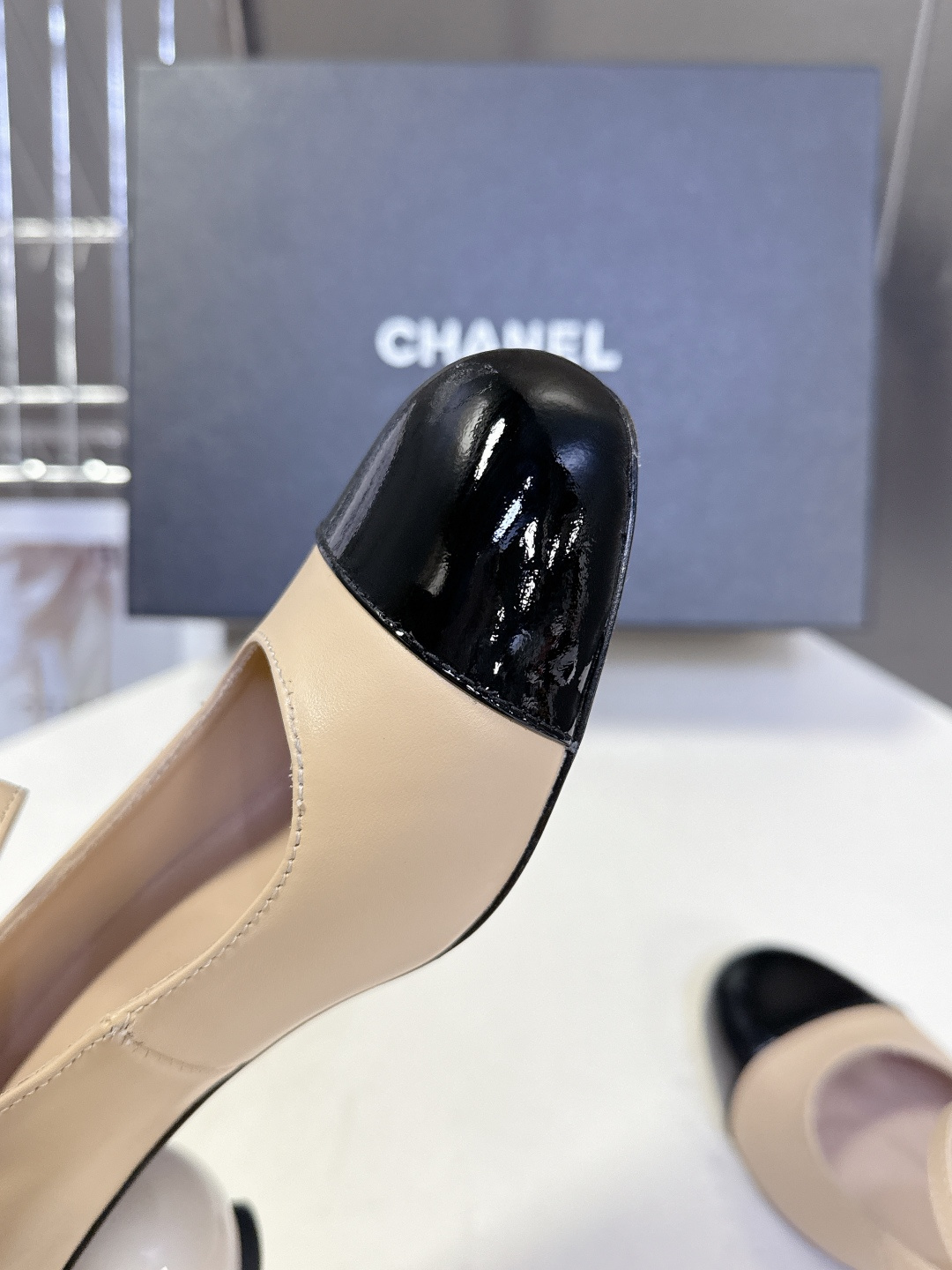 CHANEL香奈儿25K秋冬最新走秀款时装鞋小红书力推款 怎么搭配都好看 时髦精必备 香奈儿女士钟爱简约