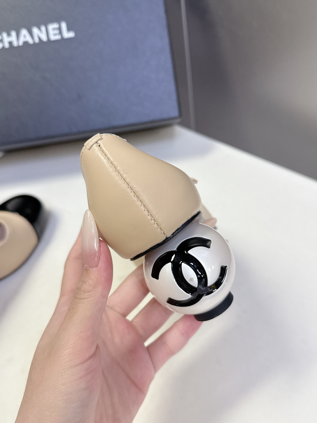 CHANEL香奈儿25K秋冬最新走秀款时装鞋小红书力推款 怎么搭配都好看 时髦精必备 香奈儿女士钟爱简约