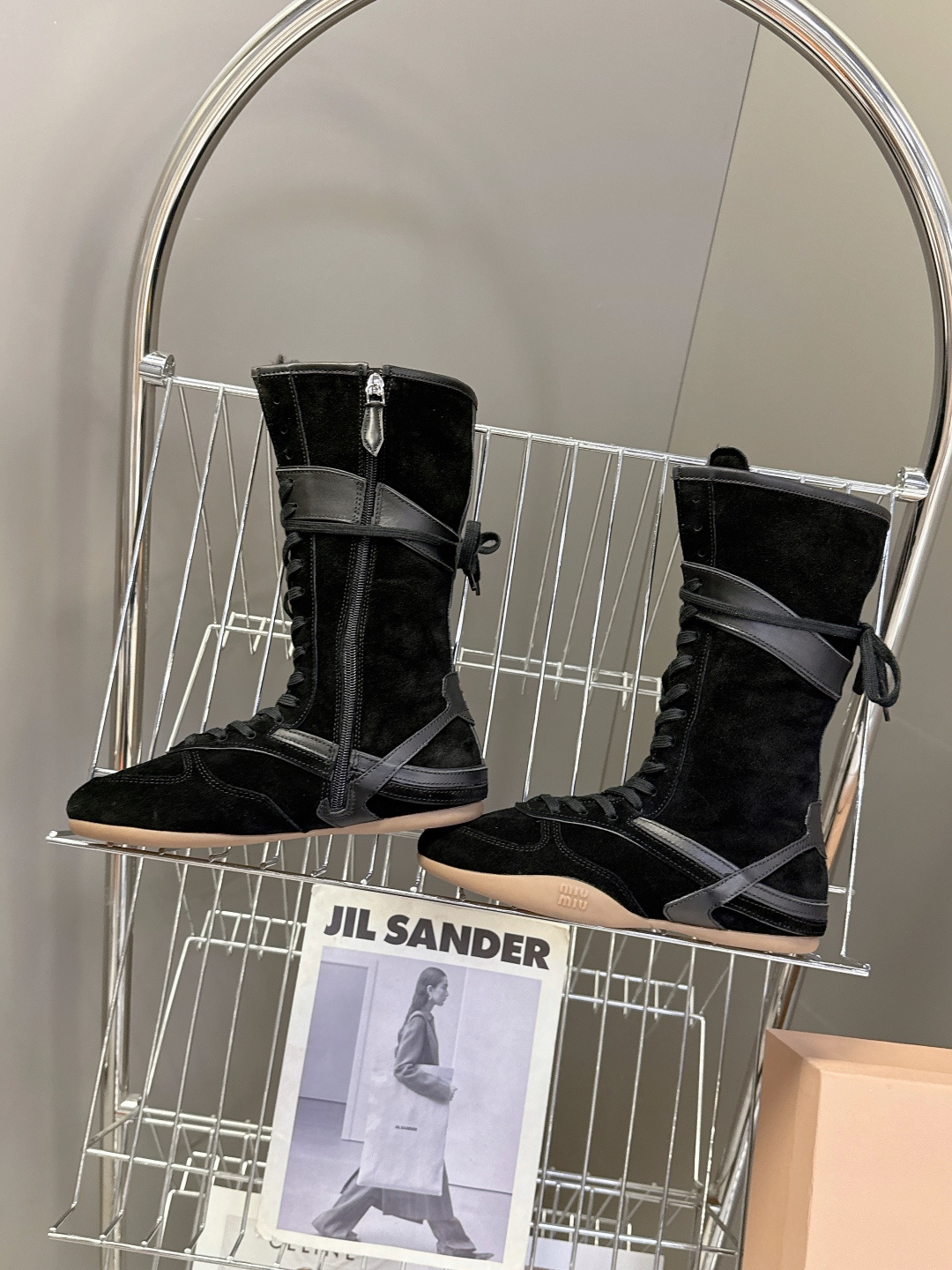 MiuMiu缪缪最新走秀款复古毛毛鞋 拳击鞋官方秀场出镜率最高的单品 超多明星时尚博主种草 miu系穿搭