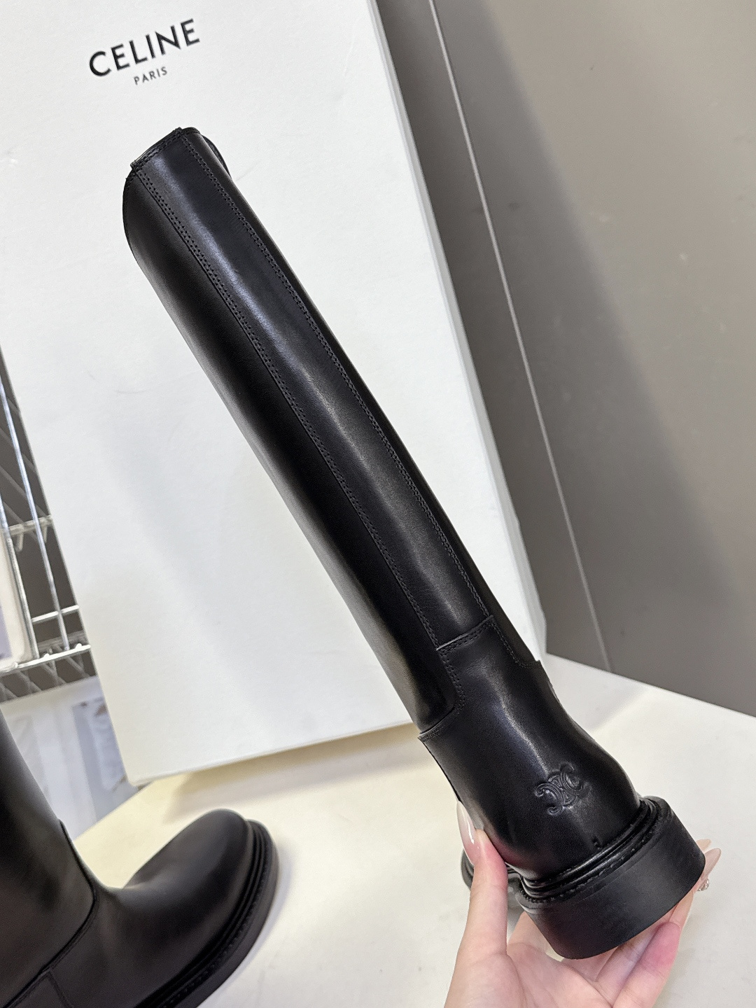CELINE思琳2025秋冬专柜最新款骑士靴超多明星网红种草 时尚博主同款 早秋力推单品！复古欧美风格 