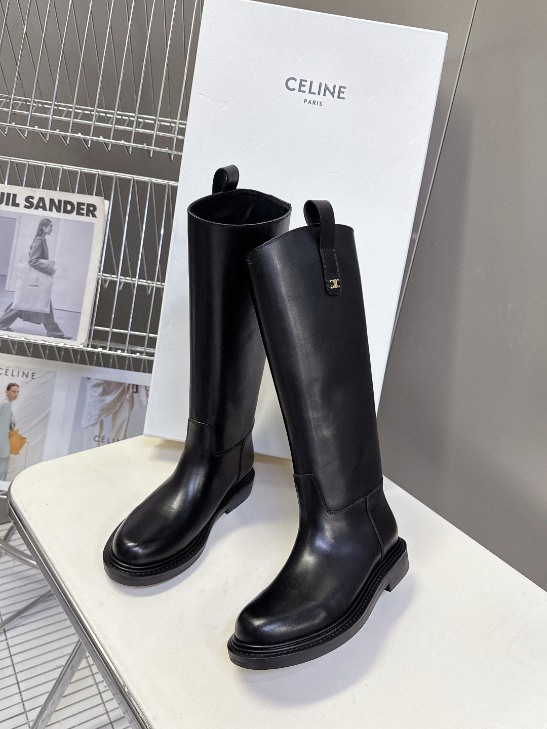 CELINE思琳2025秋冬专柜最新款骑士靴超多明星网红种草 时尚博主同款 早秋力推单品！复古欧美风格 