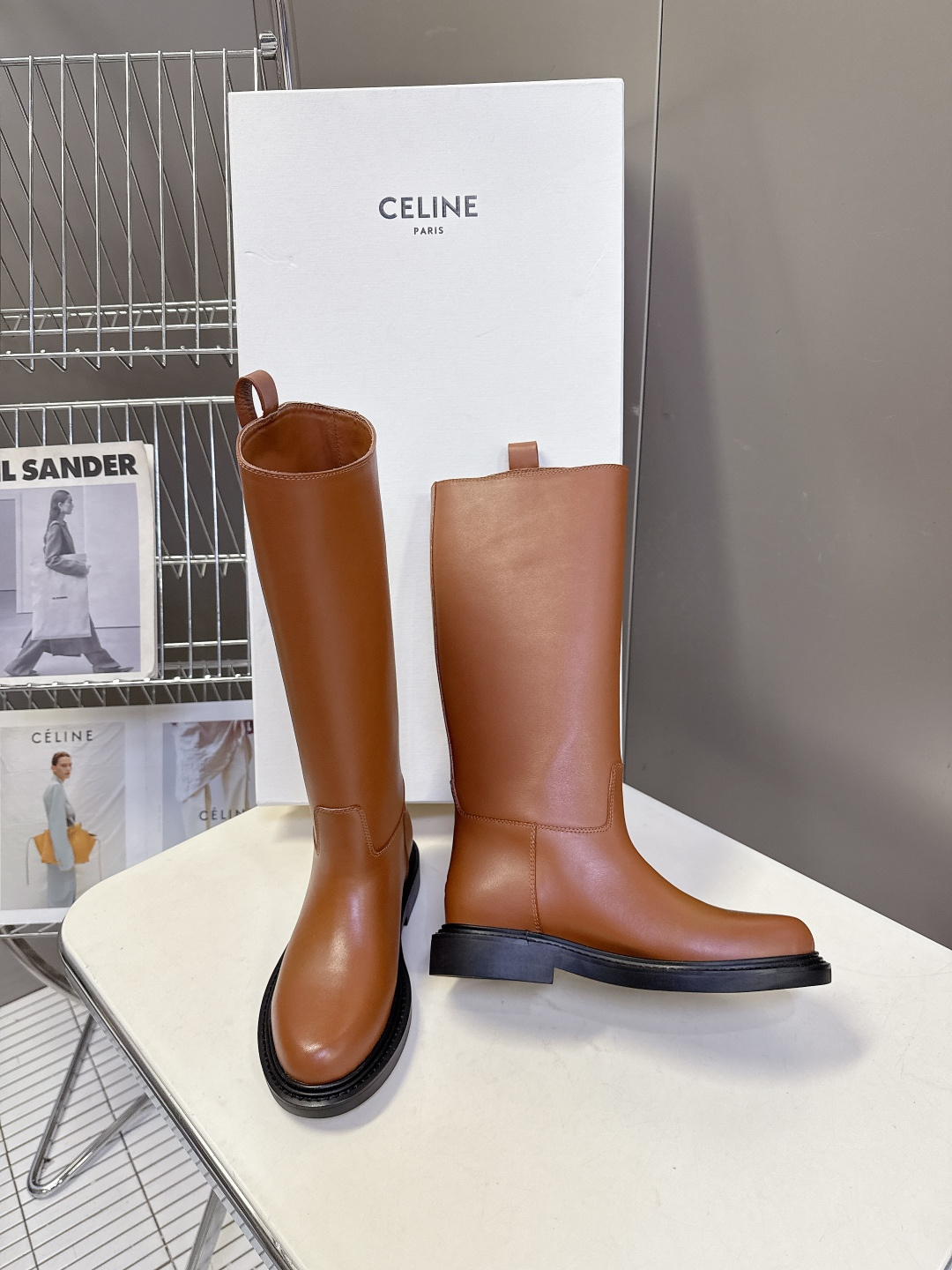 CELINE思琳2025秋冬专柜最新款骑士靴超多明星网红种草 时尚博主同款 早秋力推单品！复古欧美风格 