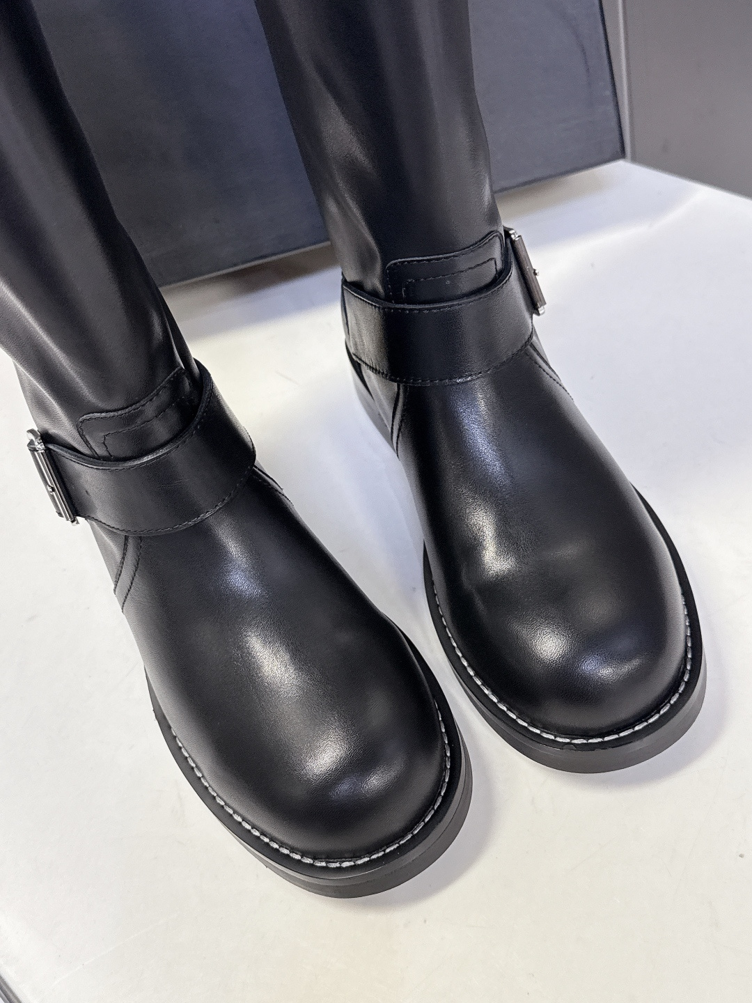 Ann Demeulemeester 秋冬最新款长靴 超多明星网红种草 原版一比一完美复刻 Ann 以悠