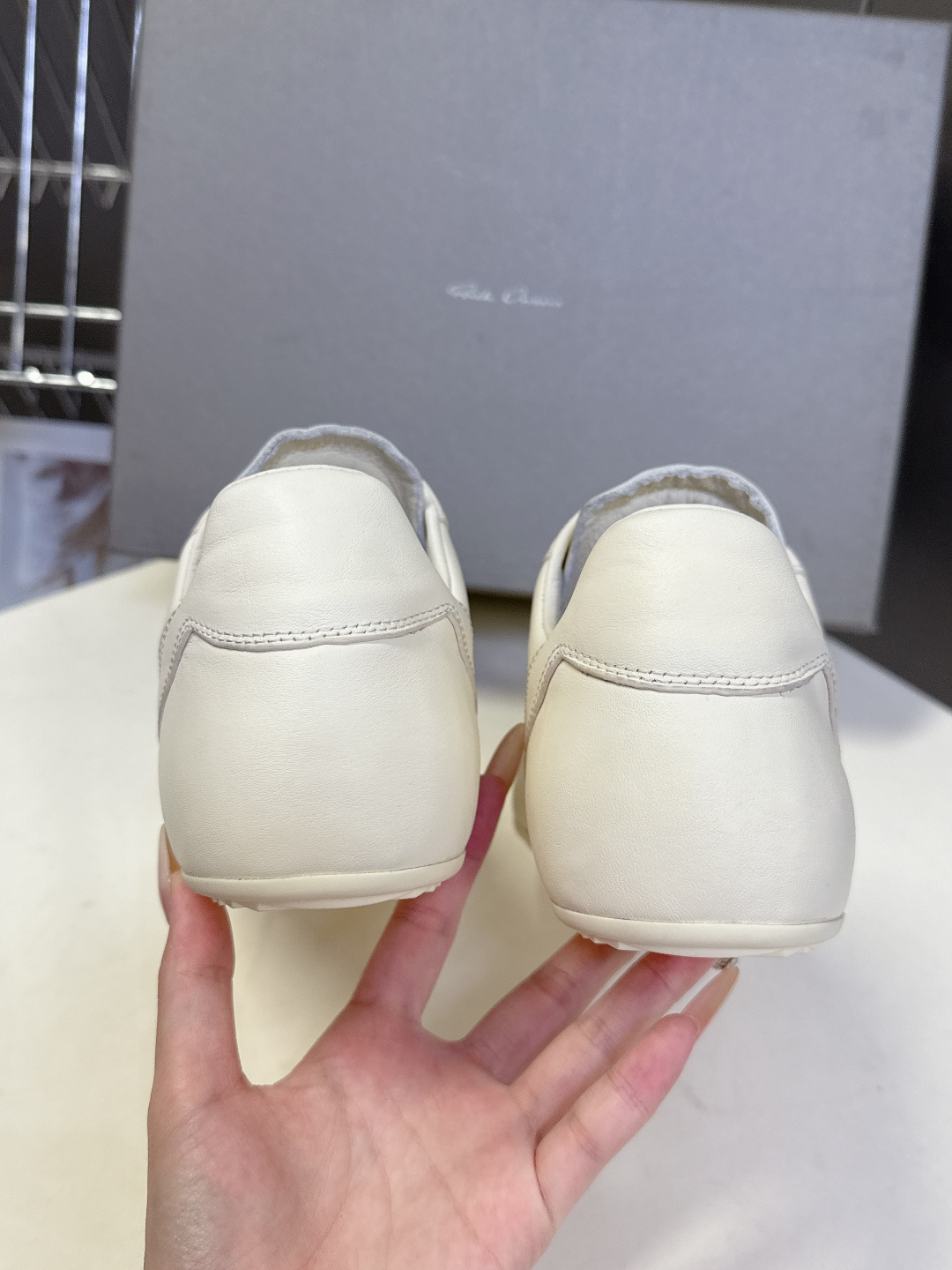 男装➕10 Rick Owens欧文斯最新情侣款复古运动 休闲鞋 德训鞋 薄底鞋超多明星时尚博主种草 当