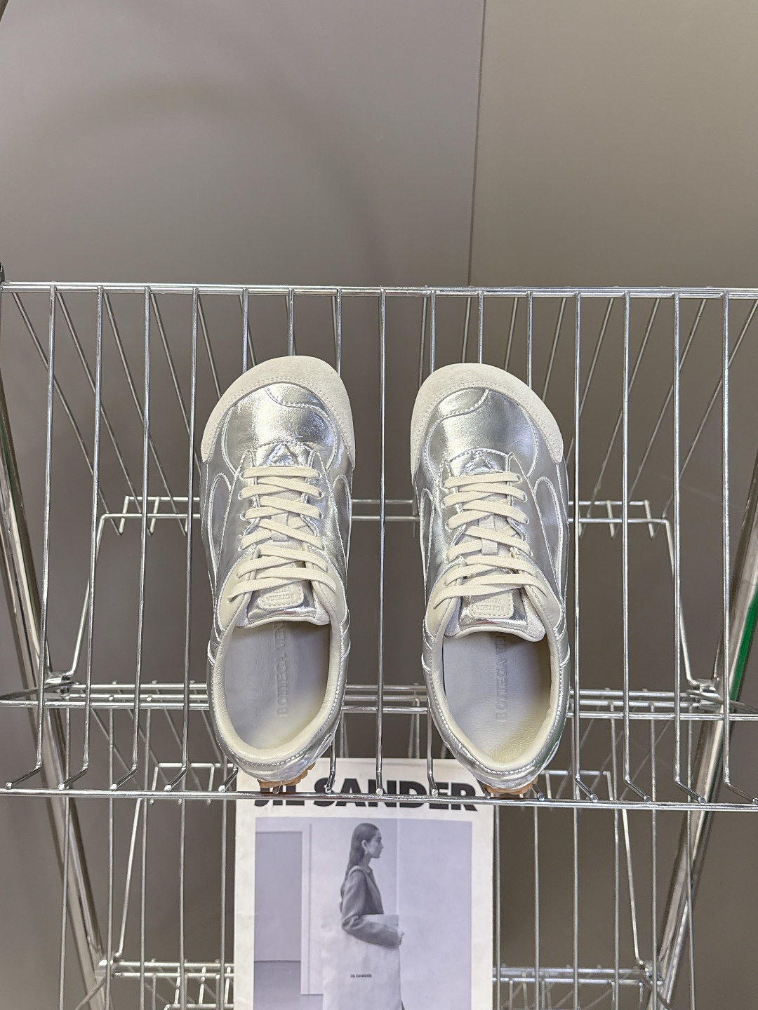 Bottega Veneta BV葆蝶家 阿甘鞋 德训鞋 运动鞋 BV经典老钱风运动鞋超多明星时尚博主种