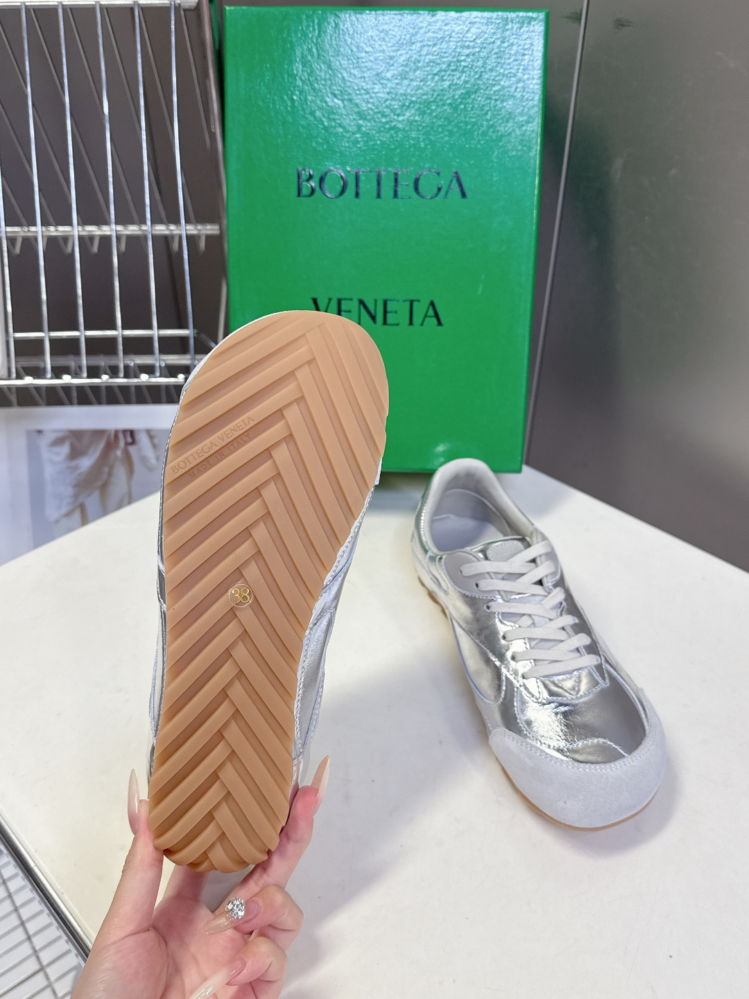 Bottega Veneta BV葆蝶家 阿甘鞋 德训鞋 运动鞋 BV经典老钱风运动鞋超多明星时尚博主种