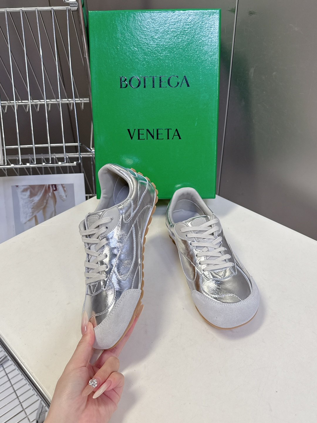Bottega Veneta BV葆蝶家 阿甘鞋 德训鞋 运动鞋 BV经典老钱风运动鞋超多明星时尚博主种
