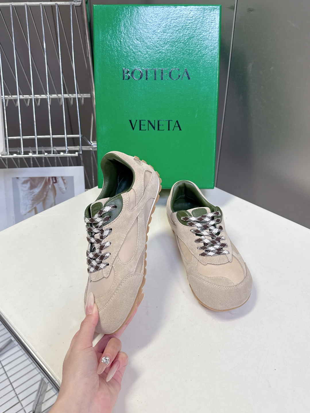 Bottega Veneta BV葆蝶家 阿甘鞋 德训鞋 运动鞋 BV经典老钱风运动鞋超多明星时尚博主种