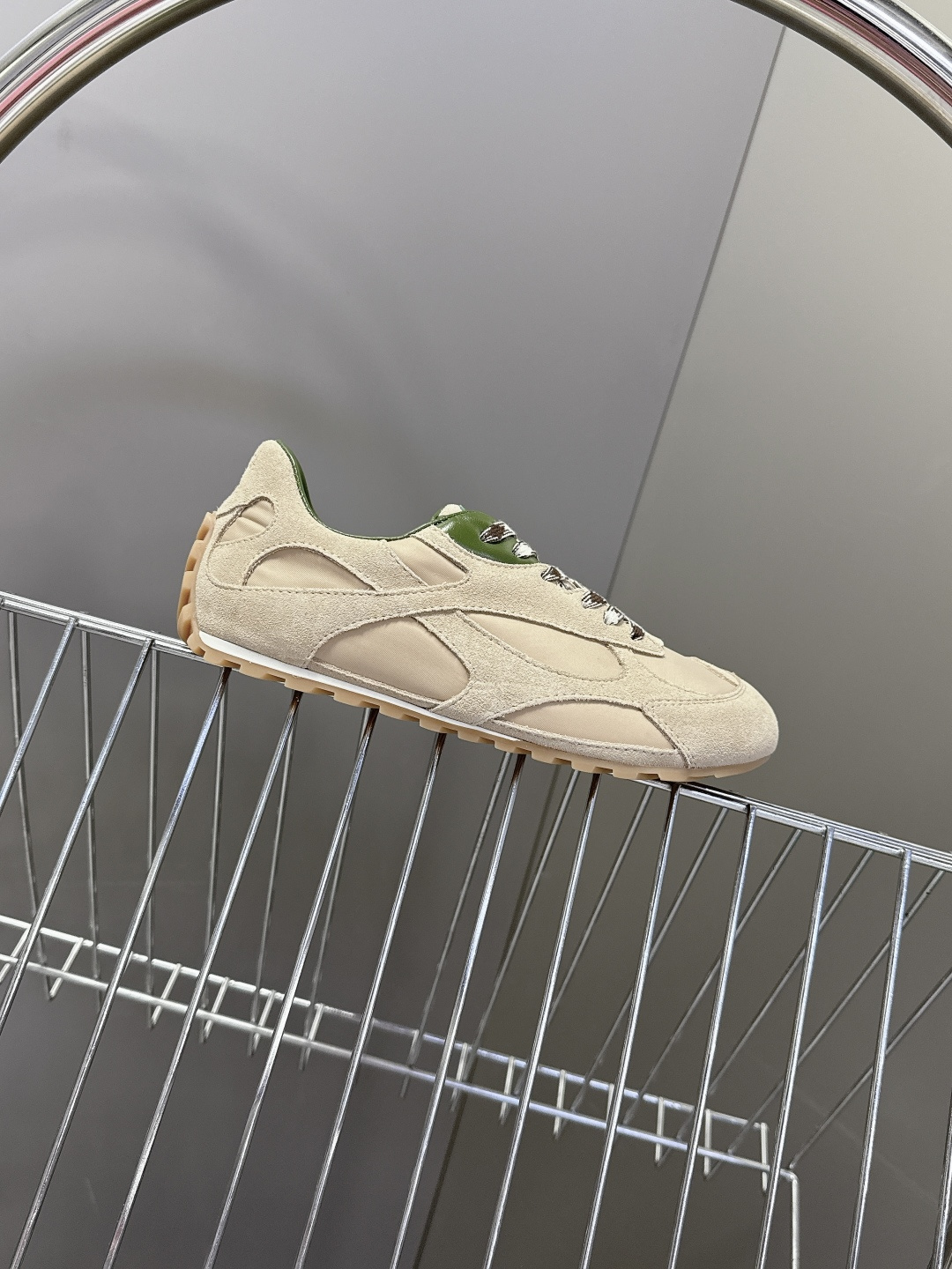 Bottega Veneta BV葆蝶家 阿甘鞋 德训鞋 运动鞋 BV经典老钱风运动鞋超多明星时尚博主种