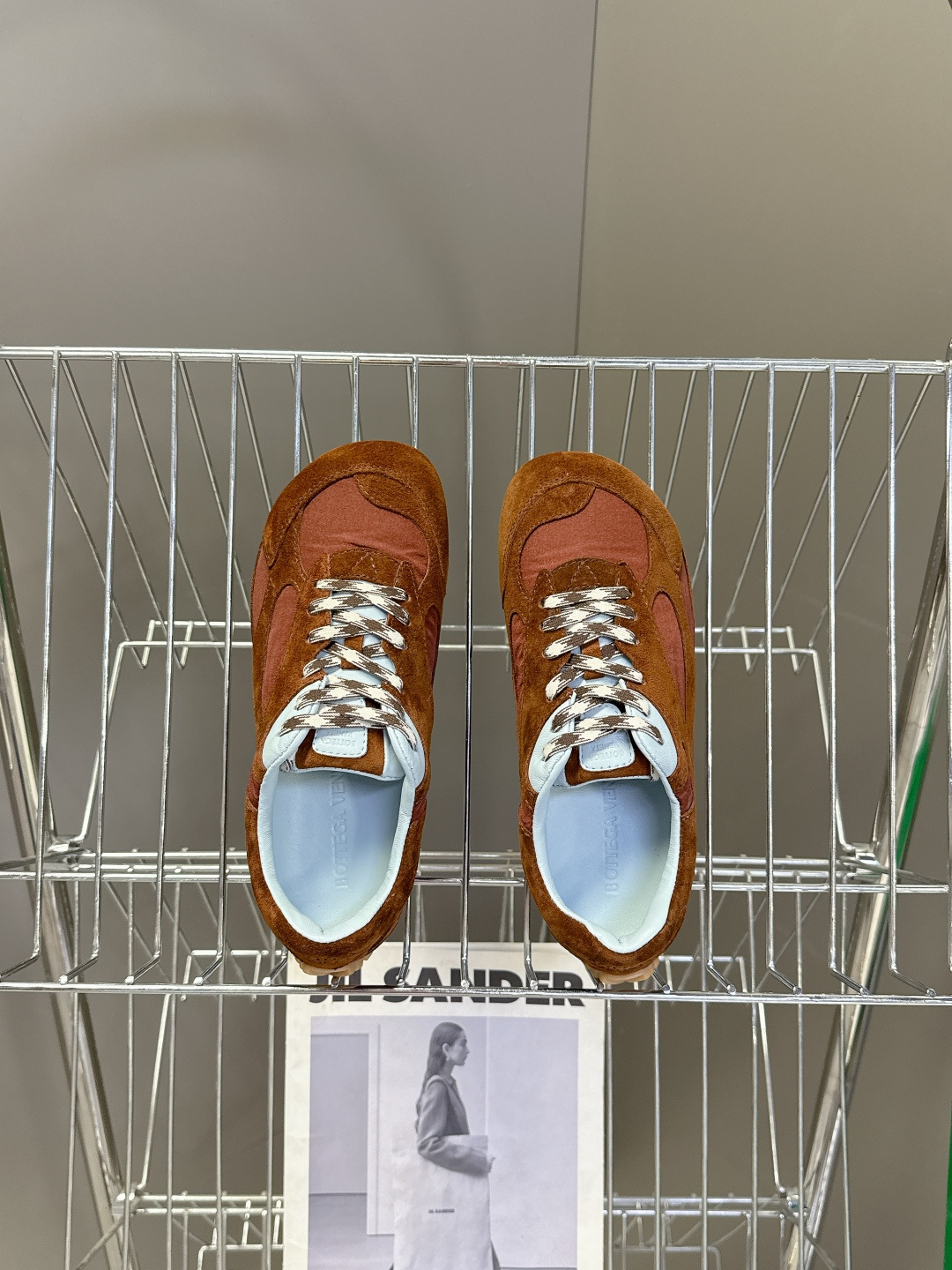 Bottega Veneta BV葆蝶家 阿甘鞋 德训鞋 运动鞋 BV经典老钱风运动鞋超多明星时尚博主种