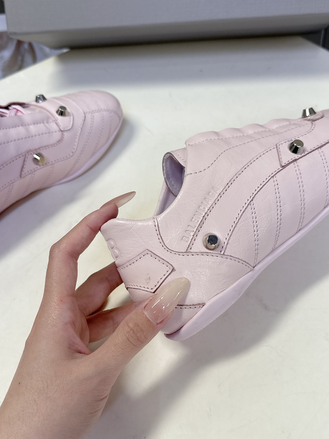 Balenciaga巴黎世家最新款棒球鞋 薄底鞋 休闲鞋超多明星时尚博主种草 原版购入开发做货 超火的薄