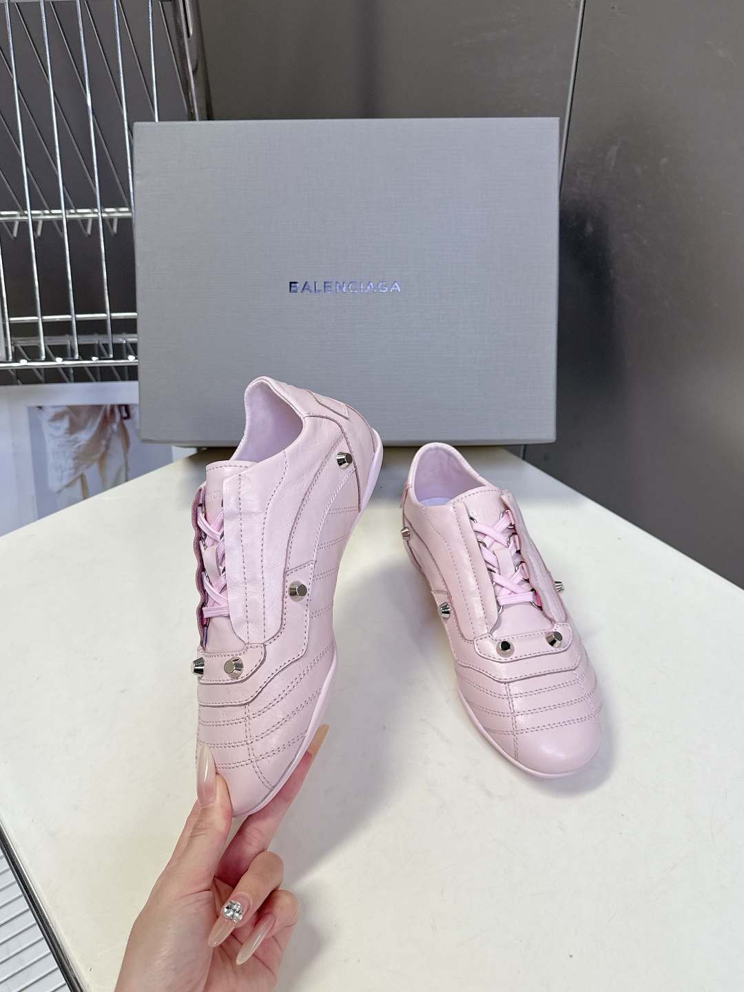 Balenciaga巴黎世家最新款棒球鞋 薄底鞋 休闲鞋超多明星时尚博主种草 原版购入开发做货 超火的薄