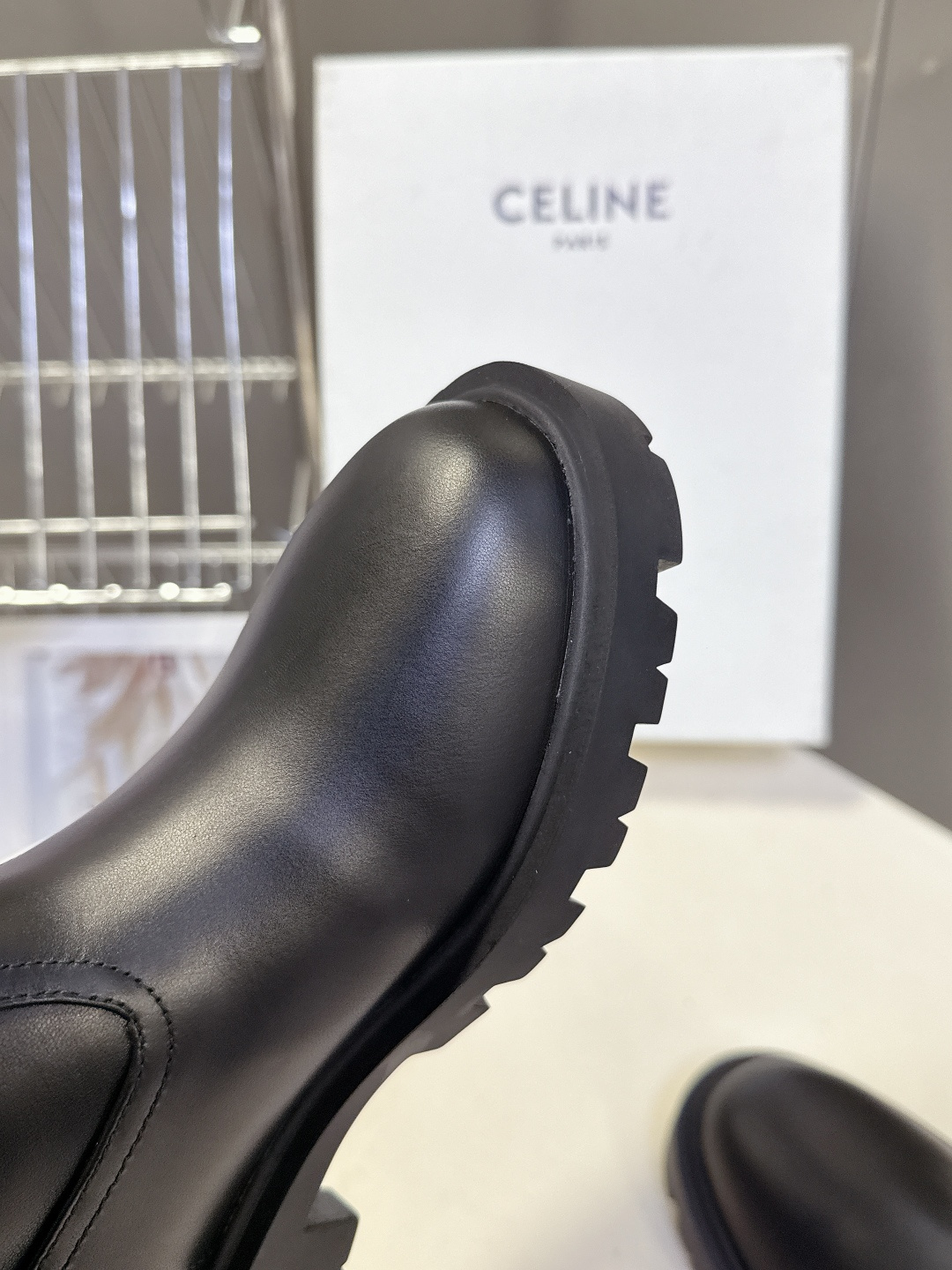 CELINE思琳秋冬专柜最新款一脚蹬短靴 超多明星网红种草 时尚博主同款 早秋力推单品！复古欧美风格 炸