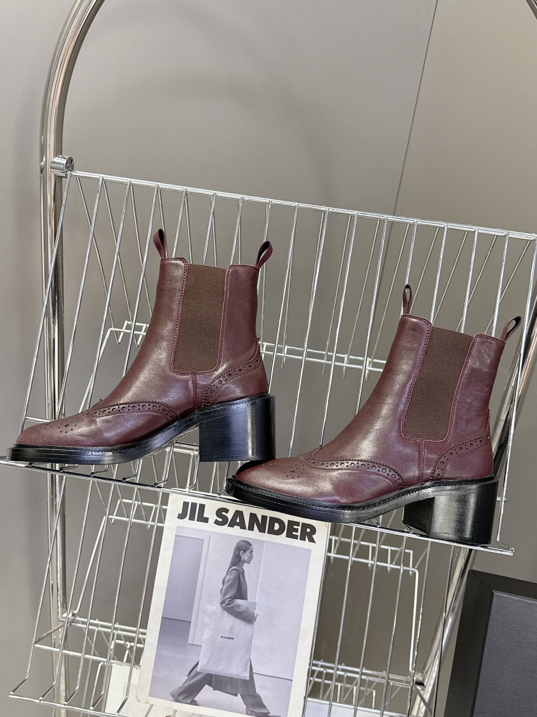 Saint Laurent圣罗兰秋冬最新款布洛克短靴 超多明星时尚博主种草 大小质感与原版完全一致✔️鞋