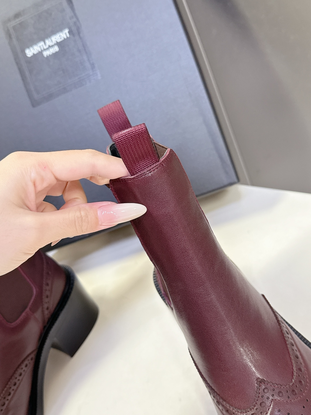 Saint Laurent圣罗兰秋冬最新款布洛克短靴 超多明星时尚博主种草 大小质感与原版完全一致✔️鞋