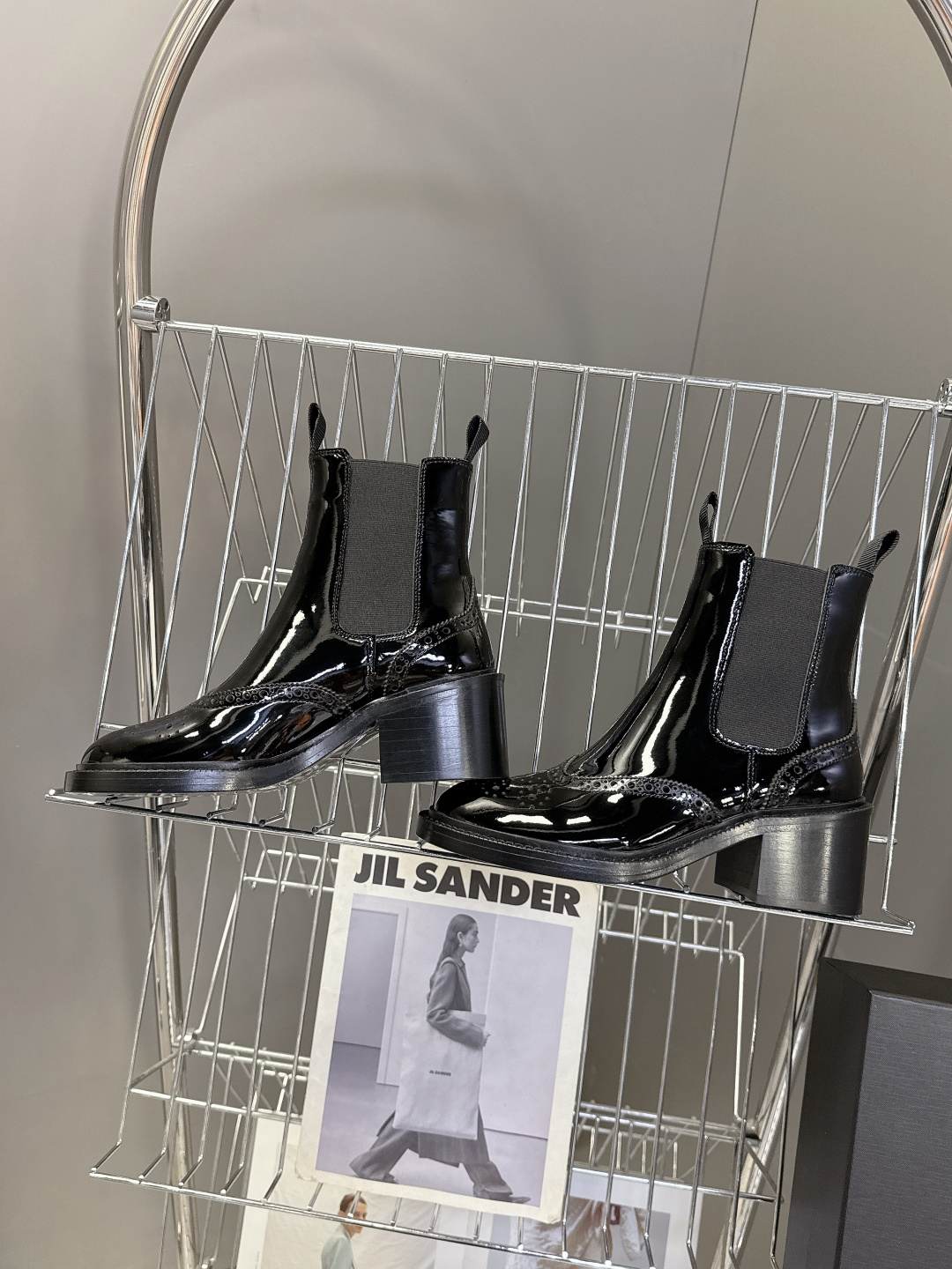 Saint Laurent圣罗兰秋冬最新款布洛克短靴 超多明星时尚博主种草 大小质感与原版完全一致✔️鞋