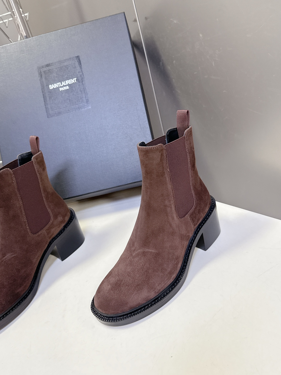 Saint Laurent圣罗兰秋冬最新款布洛克短靴 超多明星时尚博主种草 大小质感与原版完全一致✔️鞋