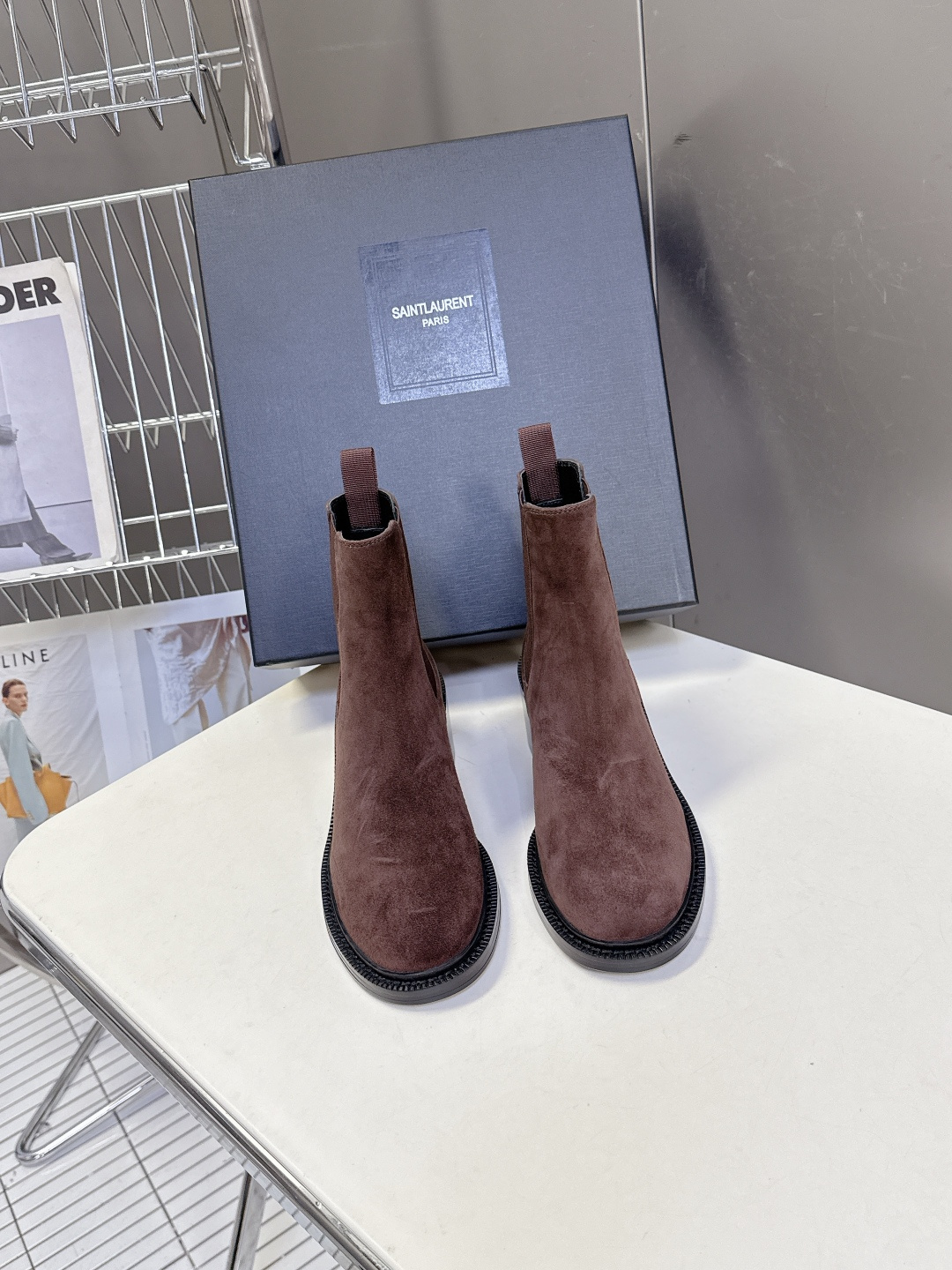 Saint Laurent圣罗兰秋冬最新款布洛克短靴 超多明星时尚博主种草 大小质感与原版完全一致✔️鞋