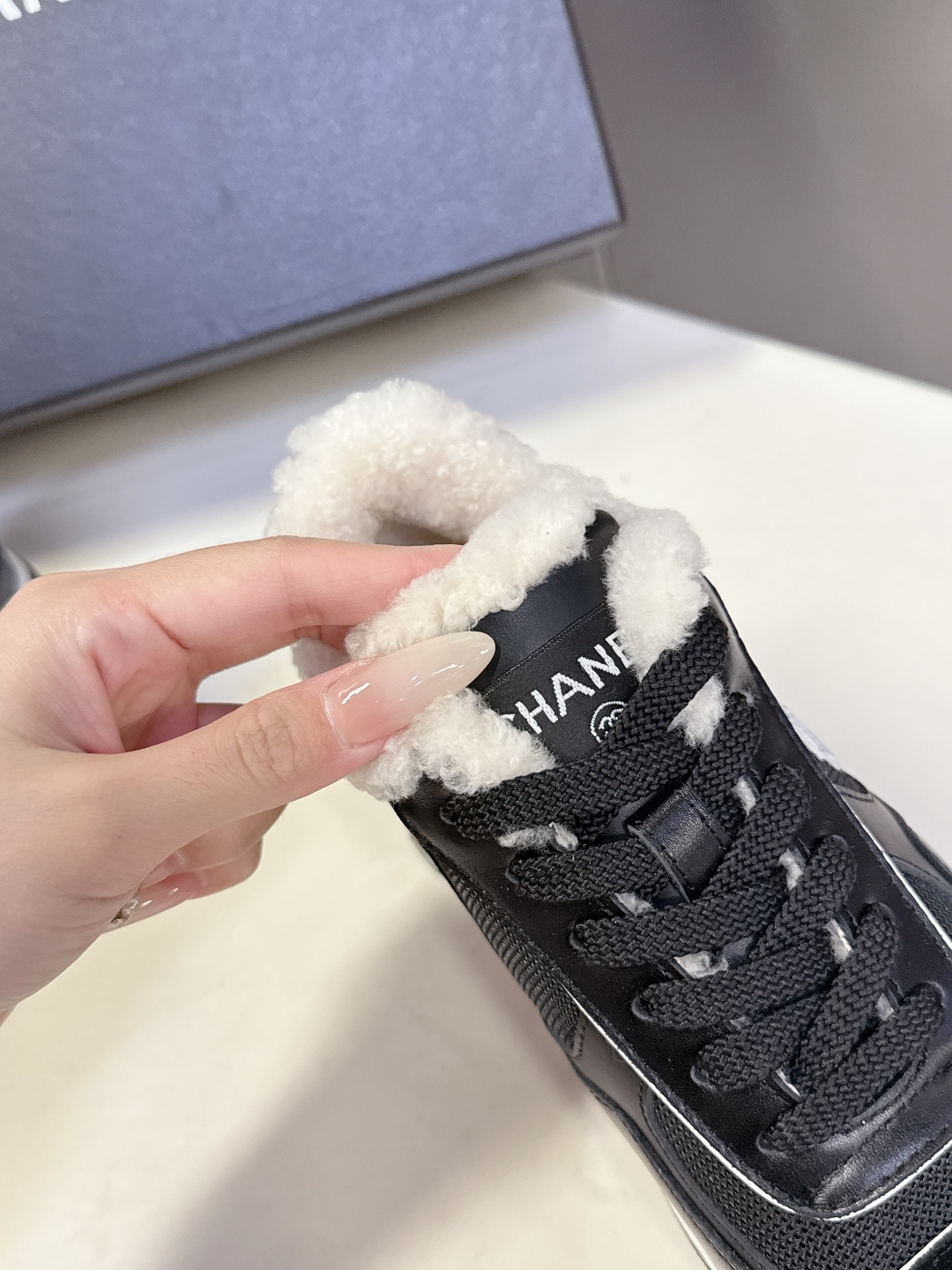 CHANEL 香奈儿25K秋冬最新款高跟复古毛毛运动鞋 超多明星时尚博主种草 专柜断货王 这季新款简直闭