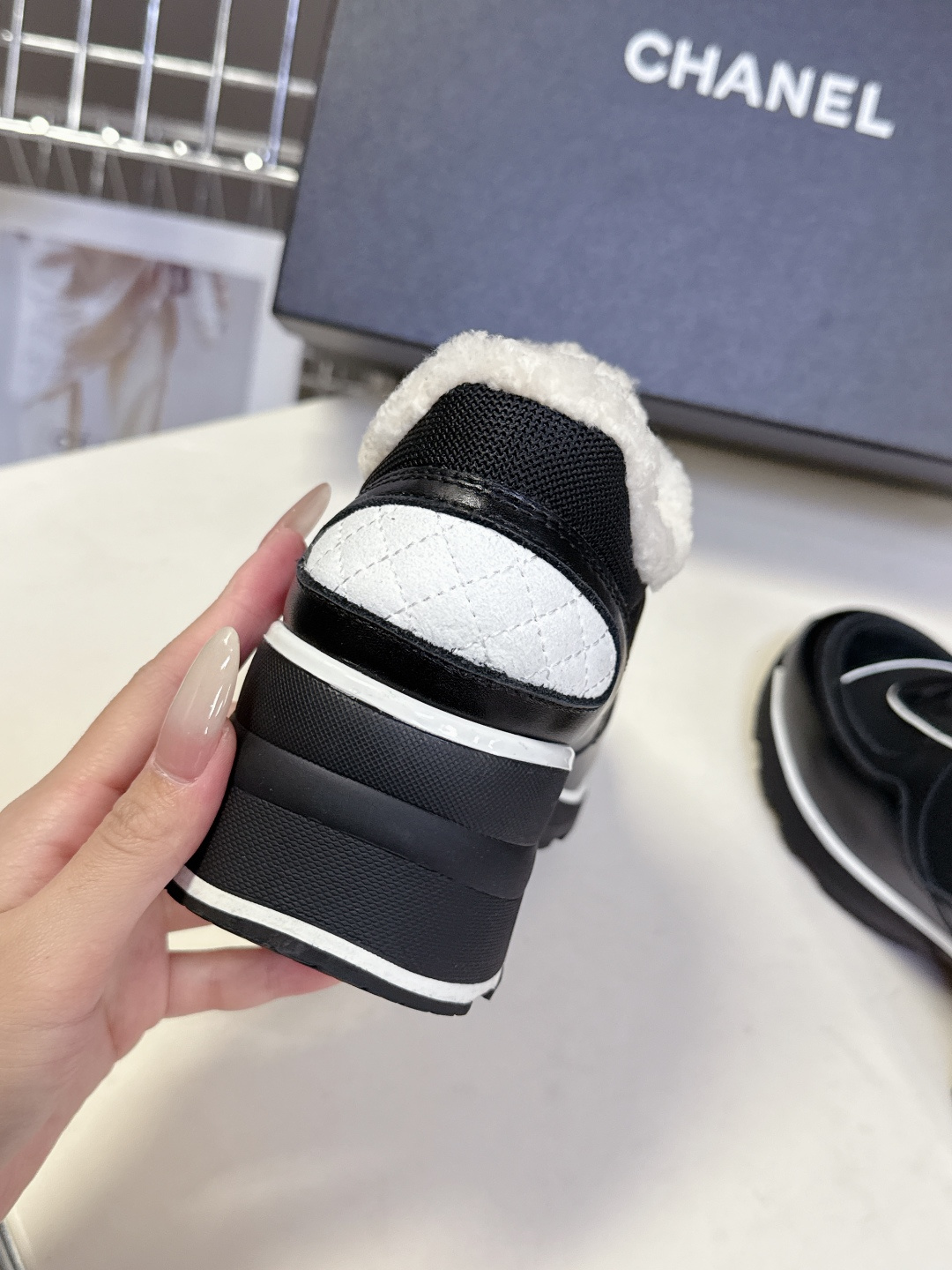 CHANEL 香奈儿25K秋冬最新款高跟复古毛毛运动鞋 超多明星时尚博主种草 专柜断货王 这季新款简直闭