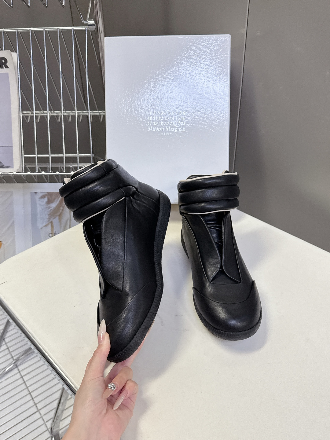 男装➕10 Martin Margiela马吉拉纯Future情侣款 运动鞋 高帮鞋 还记得这双引领高端