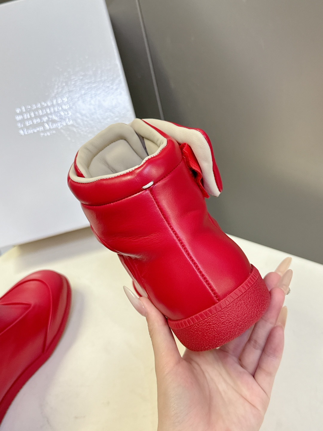 男装➕10 Martin Margiela马吉拉纯Future情侣款 运动鞋 高帮鞋 还记得这双引领高端