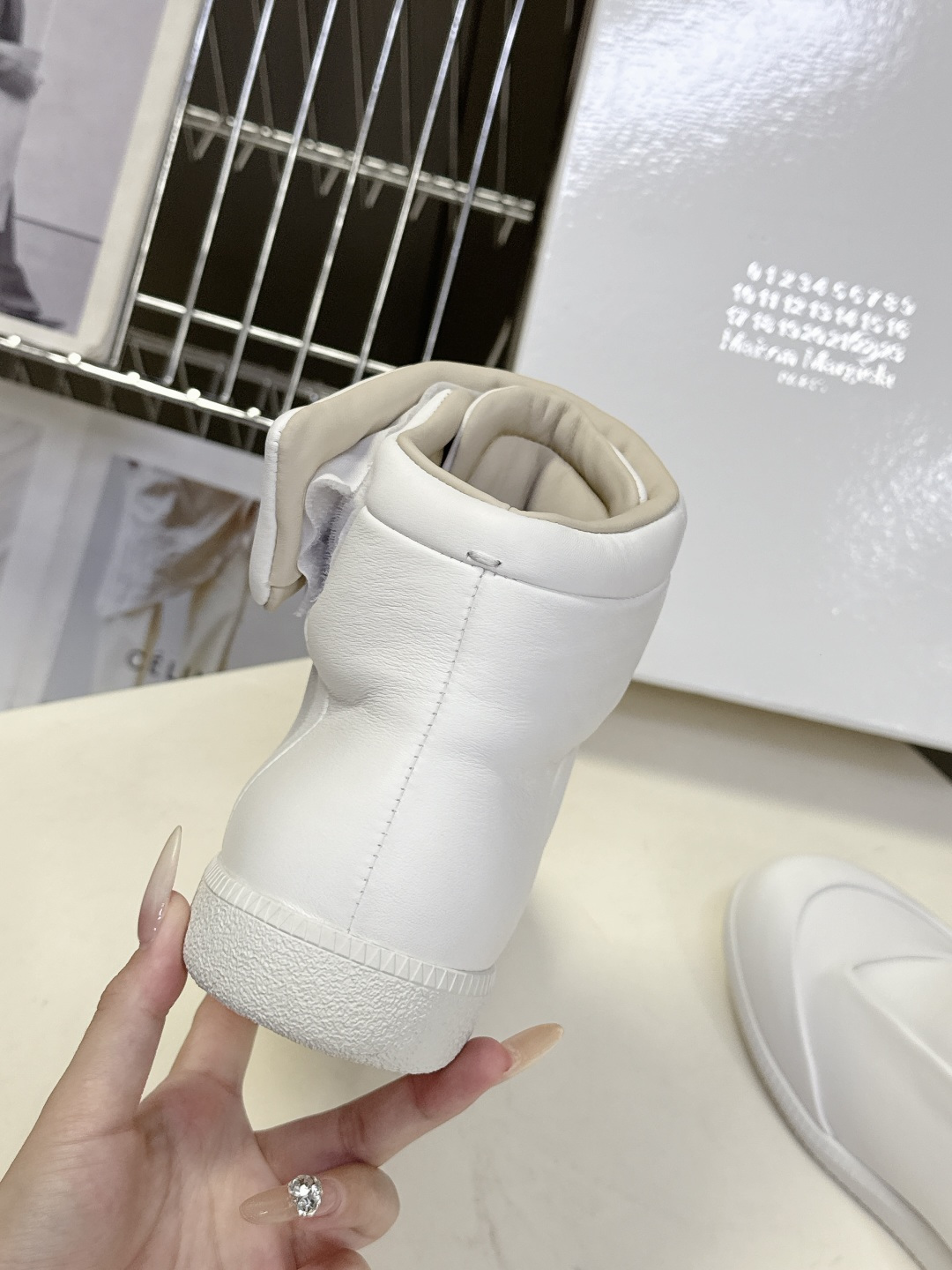 男装➕10 Martin Margiela马吉拉纯Future情侣款 运动鞋 高帮鞋 还记得这双引领高端