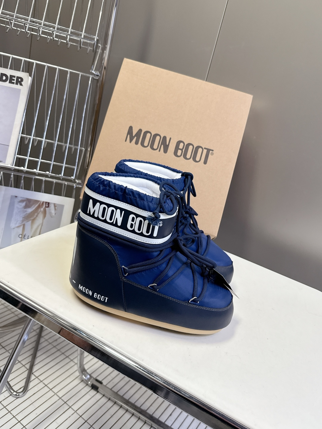 Moon Boot 秋冬最新款雪地靴 丑萌滑雪鞋超多明星网红种草 秋冬滑雪必备款 现在有一款更另类的雪地