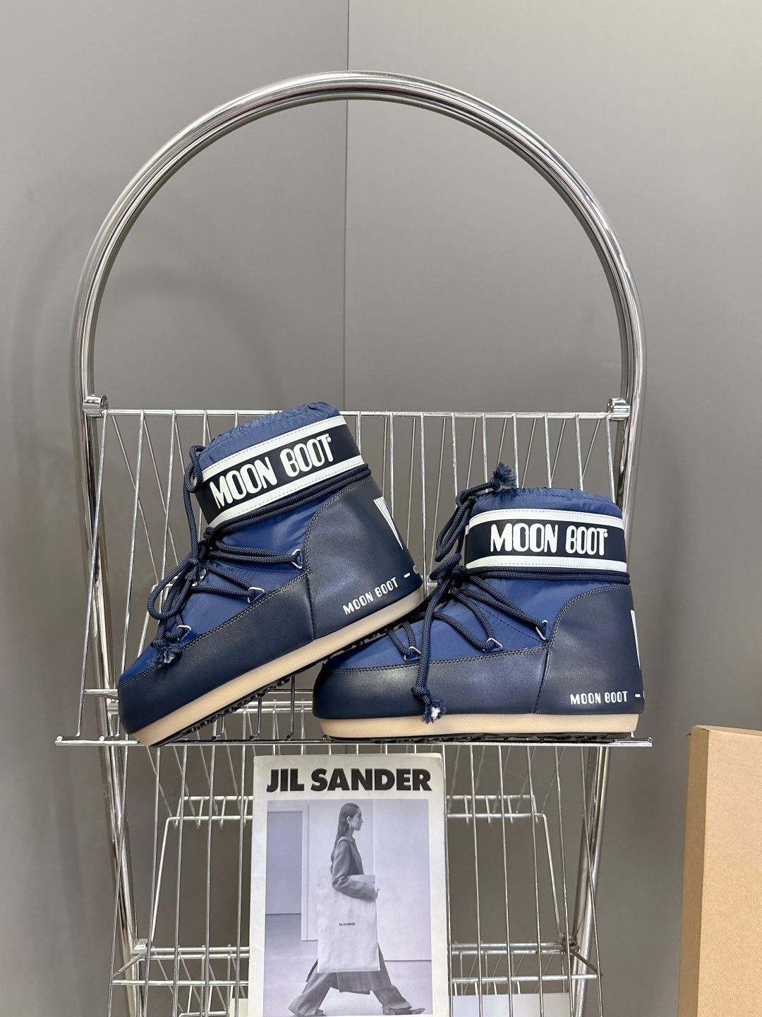 Moon Boot 秋冬最新款雪地靴 丑萌滑雪鞋超多明星网红种草 秋冬滑雪必备款 现在有一款更另类的雪地