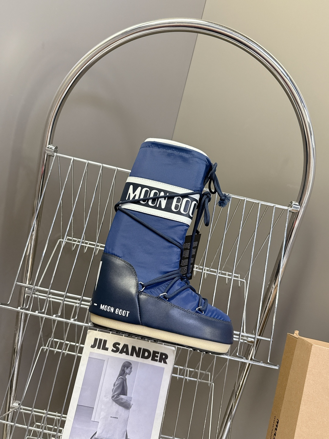 Moon Boot 秋冬最新款雪地靴 丑萌滑雪鞋超多明星网红种草 秋冬滑雪必备款 现在有一款更另类的雪地