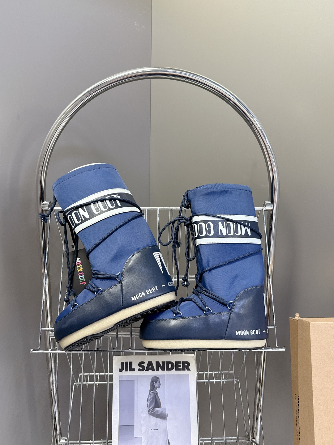 Moon Boot 秋冬最新款雪地靴 丑萌滑雪鞋超多明星网红种草 秋冬滑雪必备款 现在有一款更另类的雪地