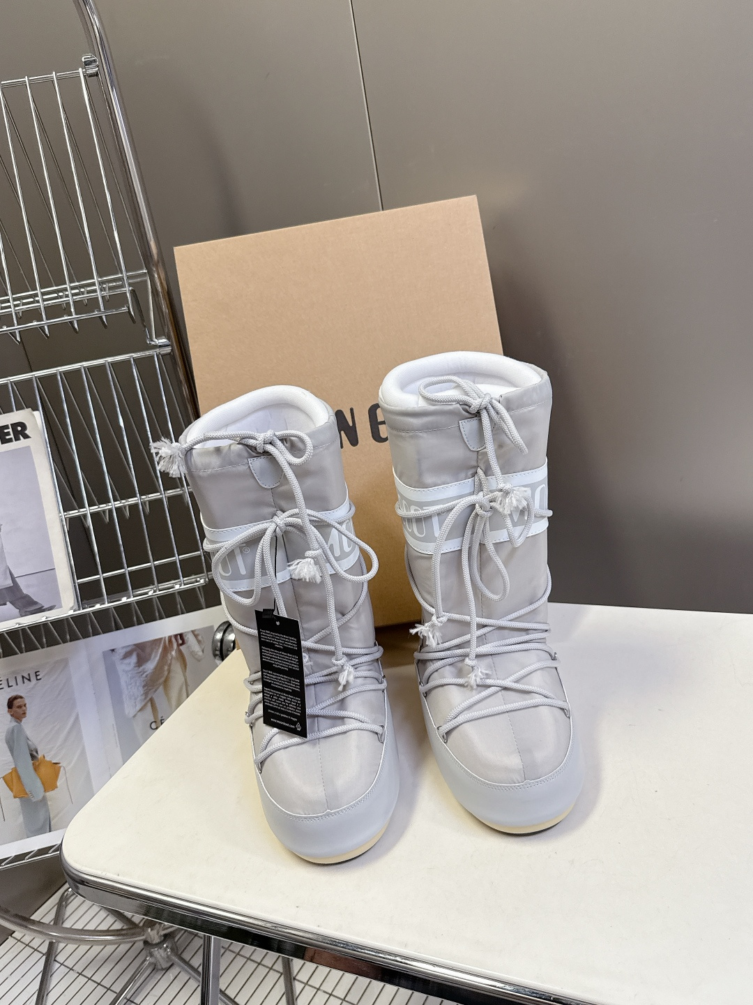 Moon Boot 秋冬最新款雪地靴 丑萌滑雪鞋超多明星网红种草 秋冬滑雪必备款 现在有一款更另类的雪地