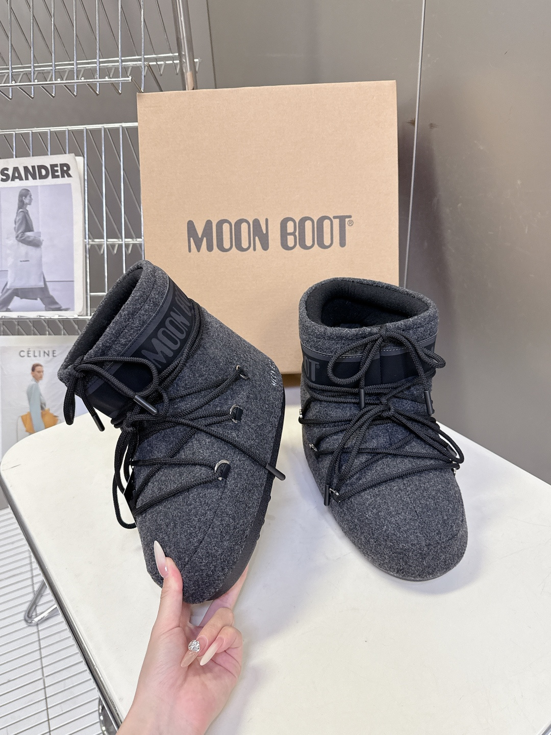 Moon Boot 秋冬最新款雪地靴 丑萌滑雪鞋超多明星网红种草 秋冬滑雪必备款 现在有一款更另类的雪地