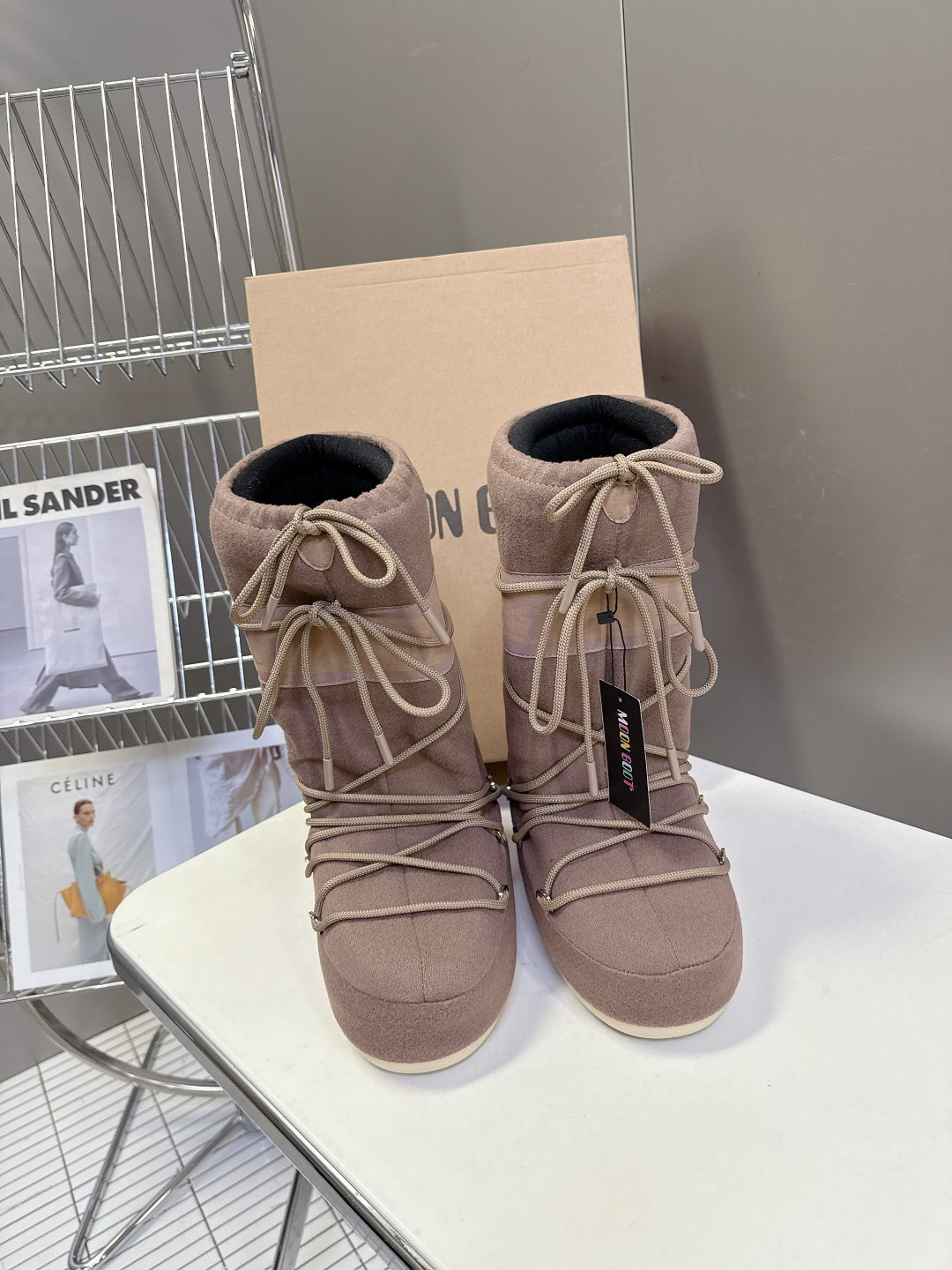 Moon Boot 秋冬最新款雪地靴 丑萌滑雪鞋超多明星网红种草 秋冬滑雪必备款 现在有一款更另类的雪地