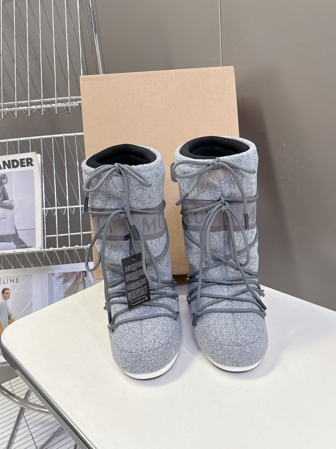 Moon Boot 秋冬最新款雪地靴 丑萌滑雪鞋超多明星网红种草 秋冬滑雪必备款 现在有一款更另类的雪地