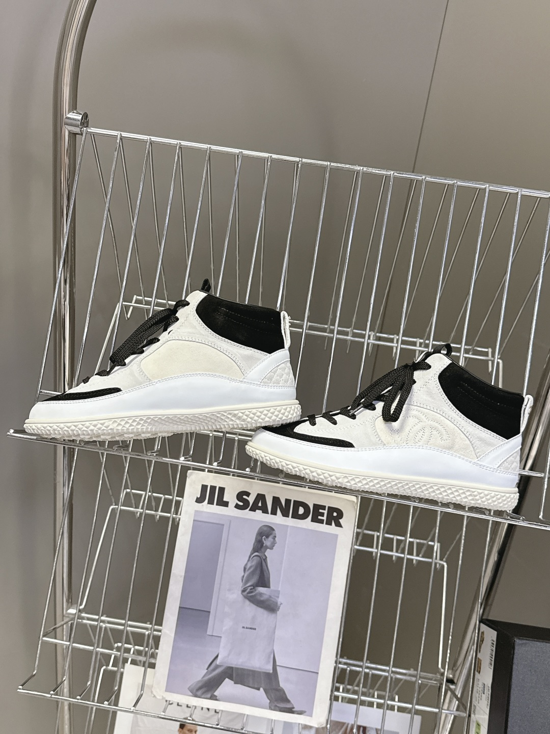 Chanel 香奈儿秋冬最新款休闲高帮运动鞋 超多明星网红种草 原版模具定制 无敌漂亮又好穿 绝对仙女款