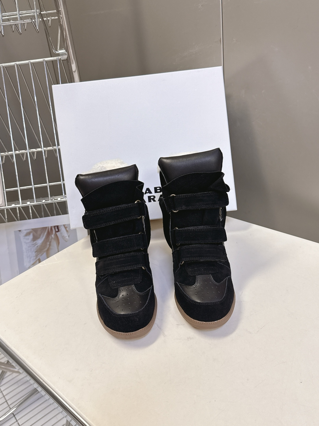 ISABEL MARANT 伊莎贝尔秋冬最新款毛毛高帮鞋 超多明星网红博主热推款 妥妥的增高神器 一双简