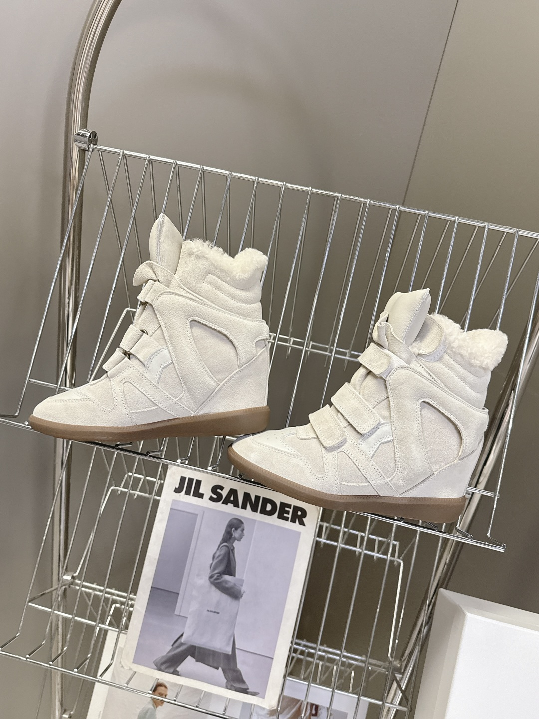 ISABEL MARANT 伊莎贝尔秋冬最新款毛毛高帮鞋 超多明星网红博主热推款 妥妥的增高神器 一双简