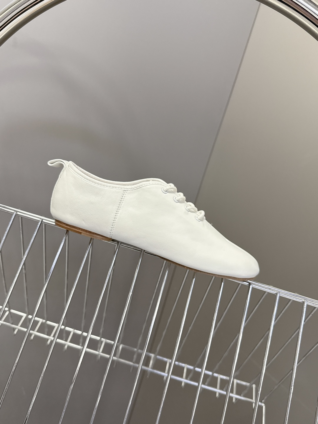 Maison Margiela·MM6马吉拉玛丽珍分趾单鞋 芭蕾舞鞋 超多明星网红种草 MM6作为这两年