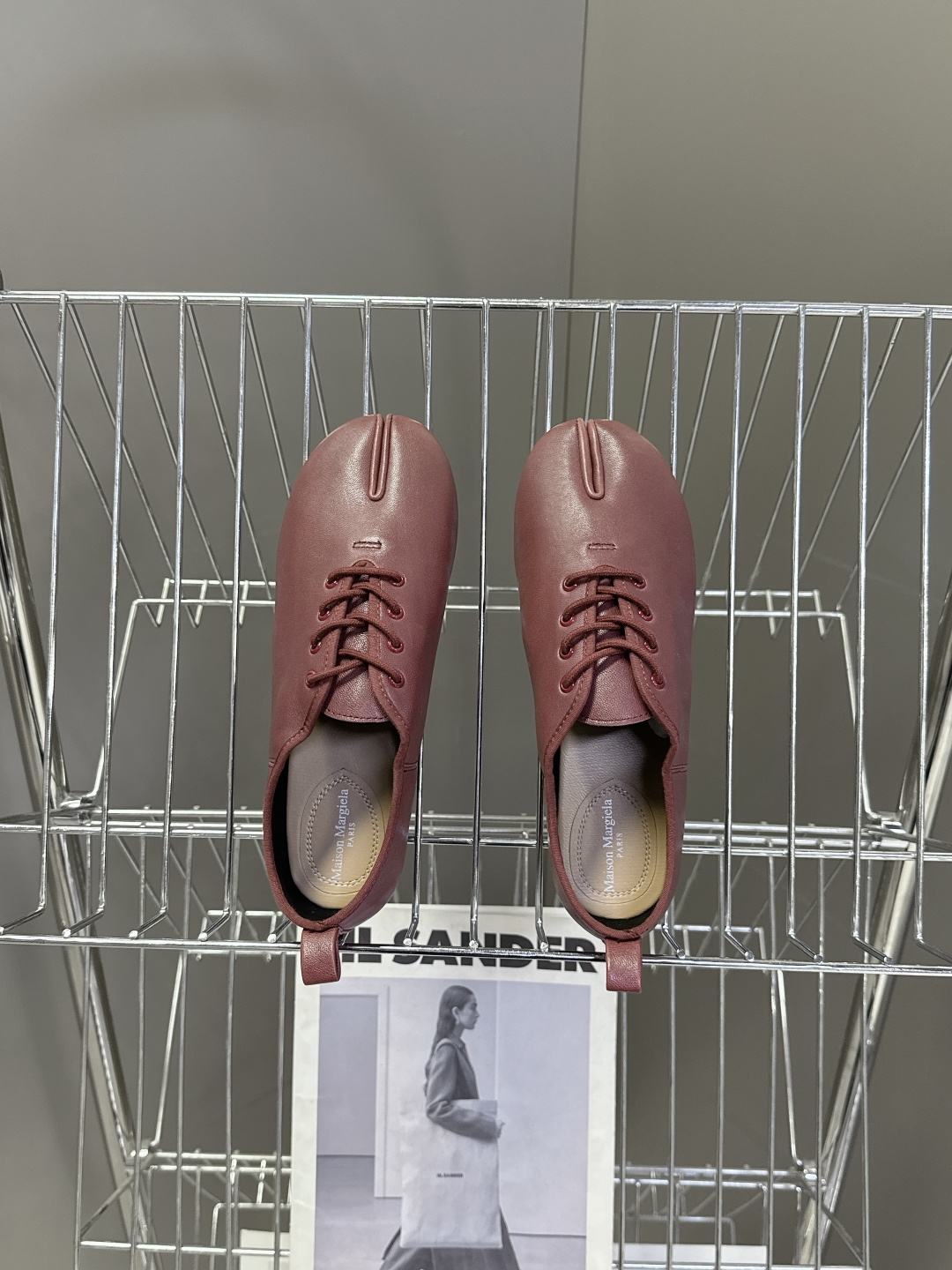 Maison Margiela·MM6马吉拉玛丽珍分趾单鞋 芭蕾舞鞋 超多明星网红种草 MM6作为这两年